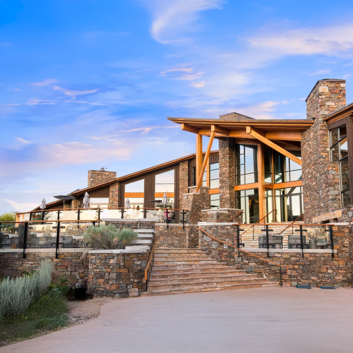 Pete Dye Clubhouse at Promontory Club